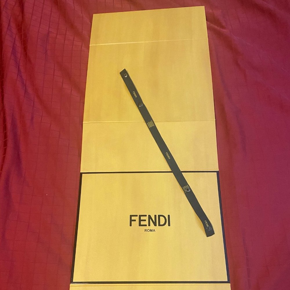 GENUINE FENDI NEW Shoe Box with FENDI Logo Snap Ribbon